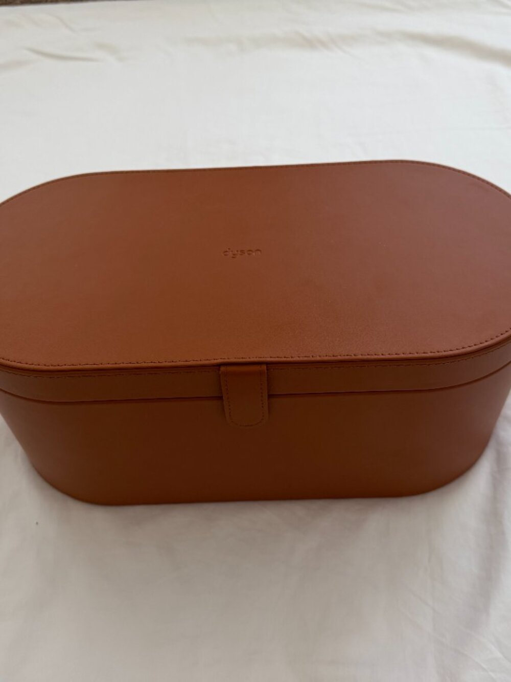 Dyson Airwrap with Travel Case - Picture 8 of 9